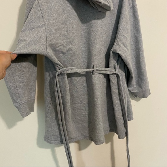 Savage x Fenty Gray Hooded Short Robe size XS/S - Picture 12 of 12